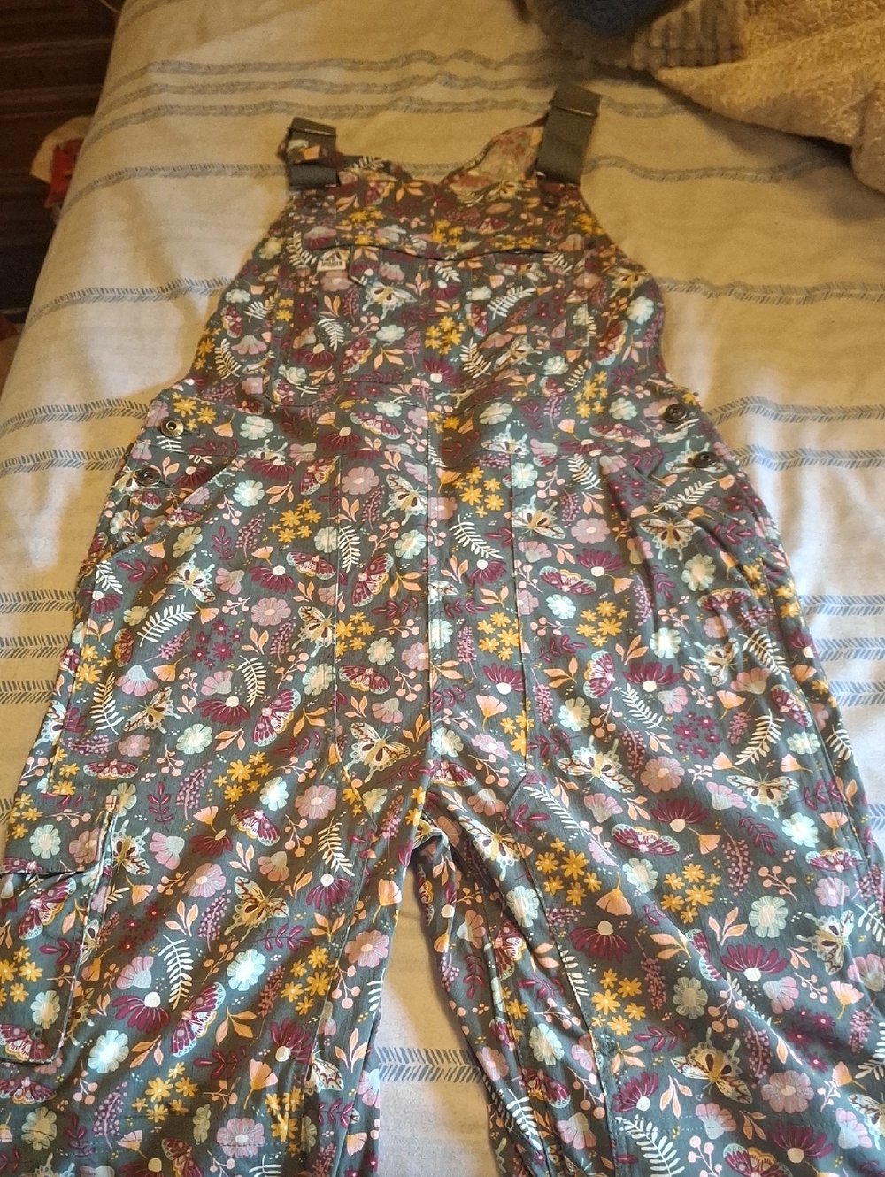 Green Garden Duluth Overalls - Picture 2 of 2
